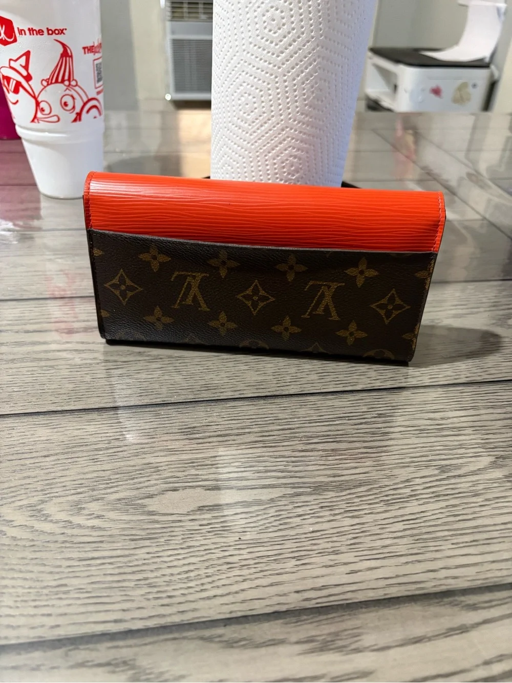 Louis Vuitton Wallet - Picture 2 of 11